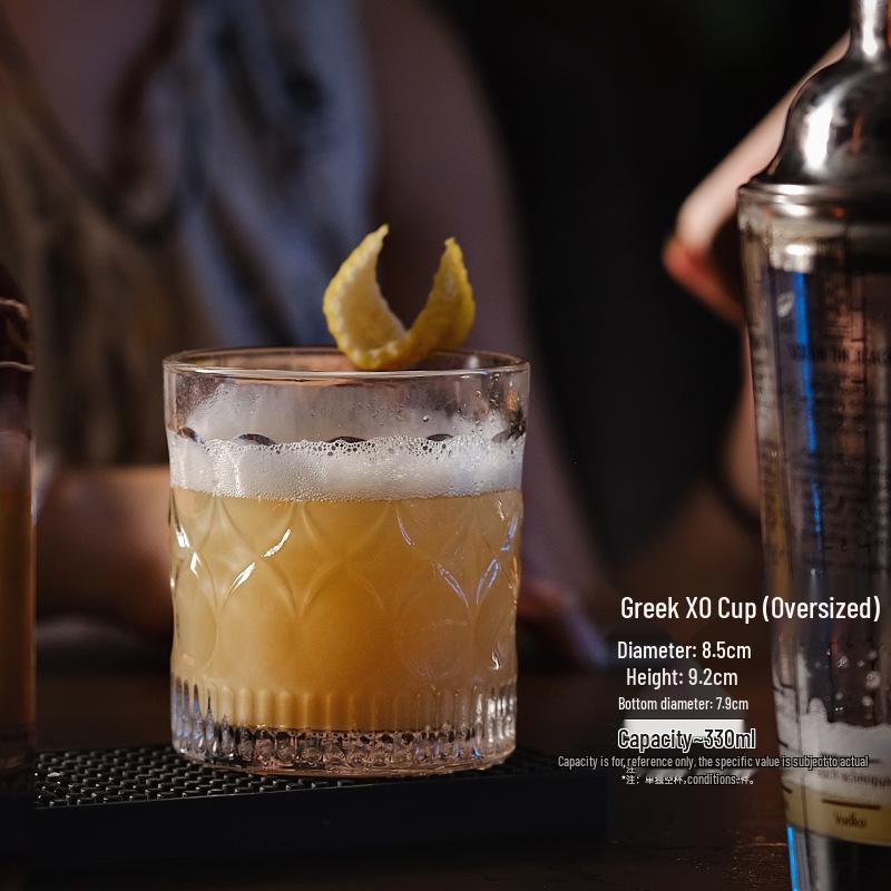 Japanische Collins-Tasse: Leichtes Highball-Glas für Cocktails und Long Island Iced Tea