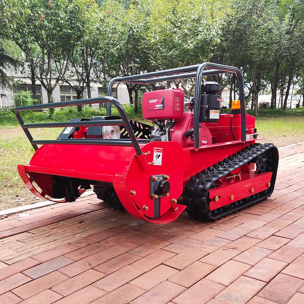 Russian Diesel Remote-Controlled All-Terrain Tracked Lawn Mower for Steep Slopes