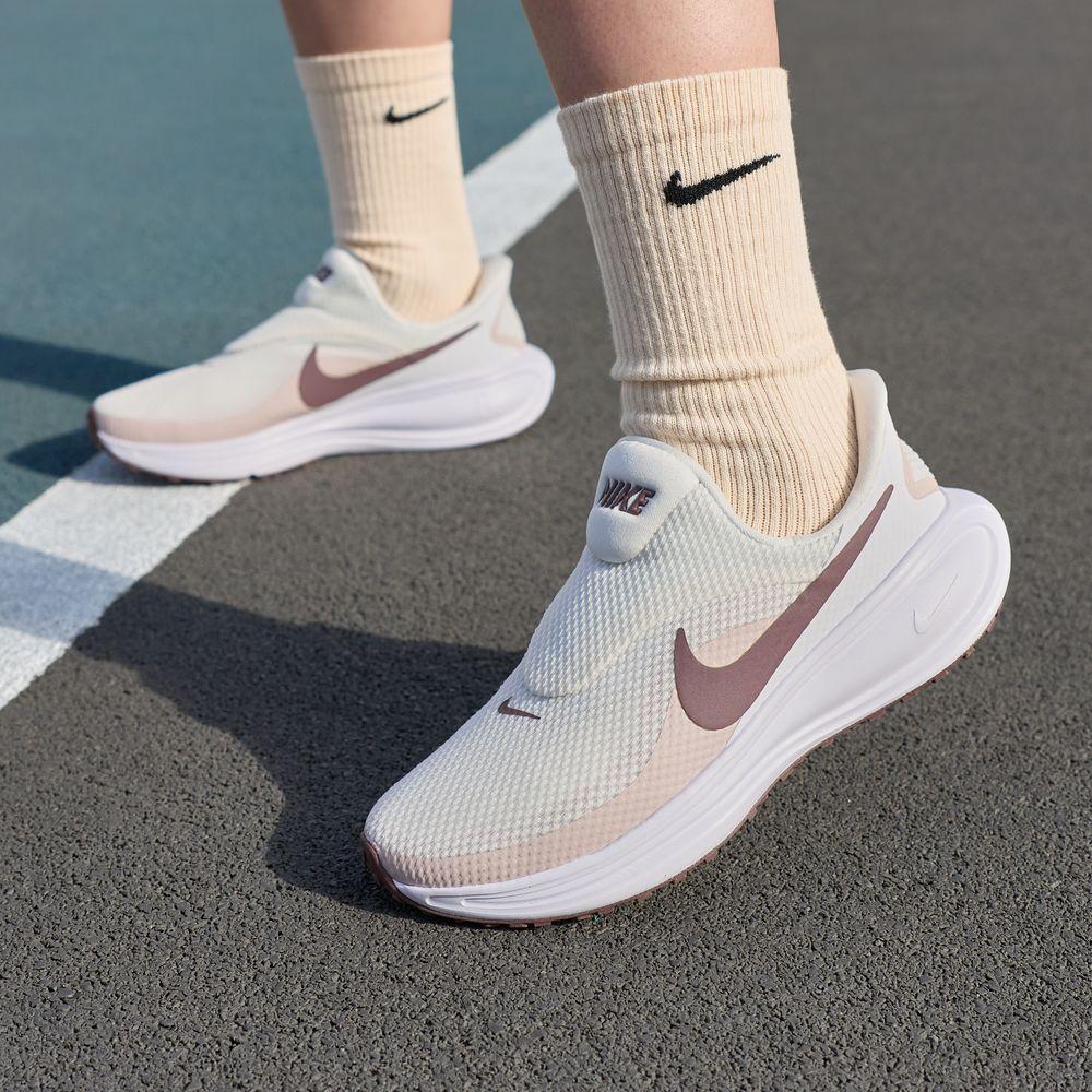 Nike REVOLUTION 8 Mesh Breathable Low top Running Shoes Women s 35.5
