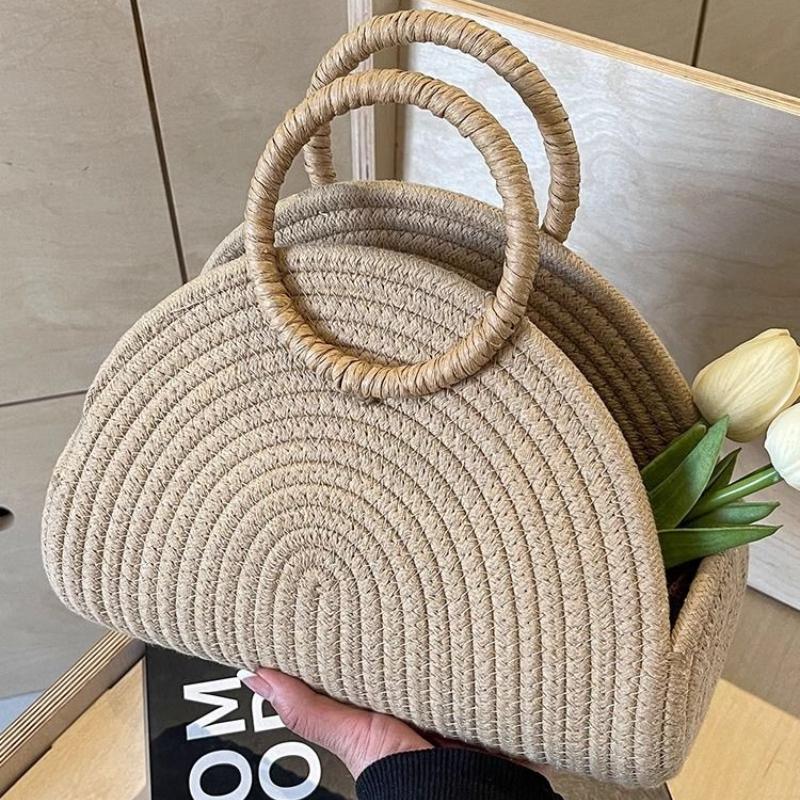 Stylish Versatile Woven Handbag for Women - Beach Woven Large Capacity Crossbody Bag
