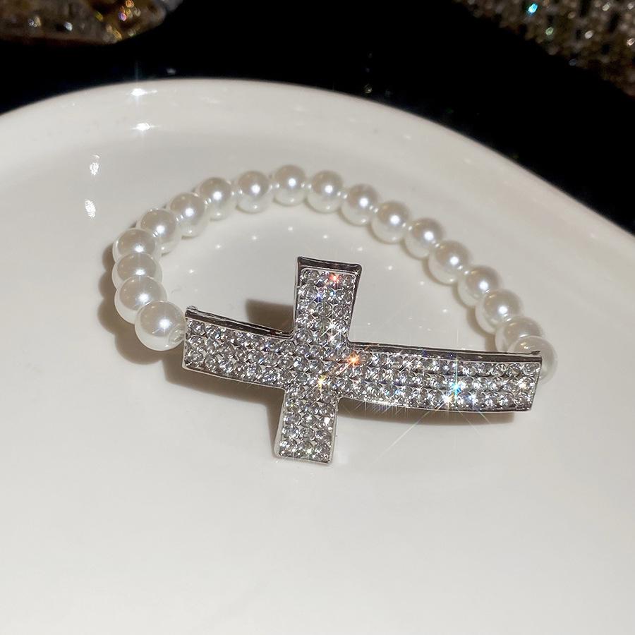 European-American Inlaid Diamond and Imitation Pearl Cross Choker Necklace - High-End Light Luxury Fashion Clavicle Chain