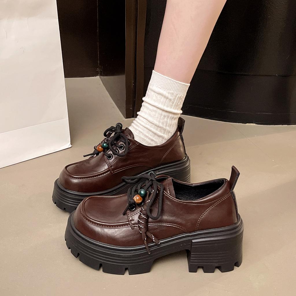 Large Size British Style Small Leather Shoes Women's Autumn 2025 New Versatile Thick Sole Heightening Lace-up Single Shoes Retro Loafer