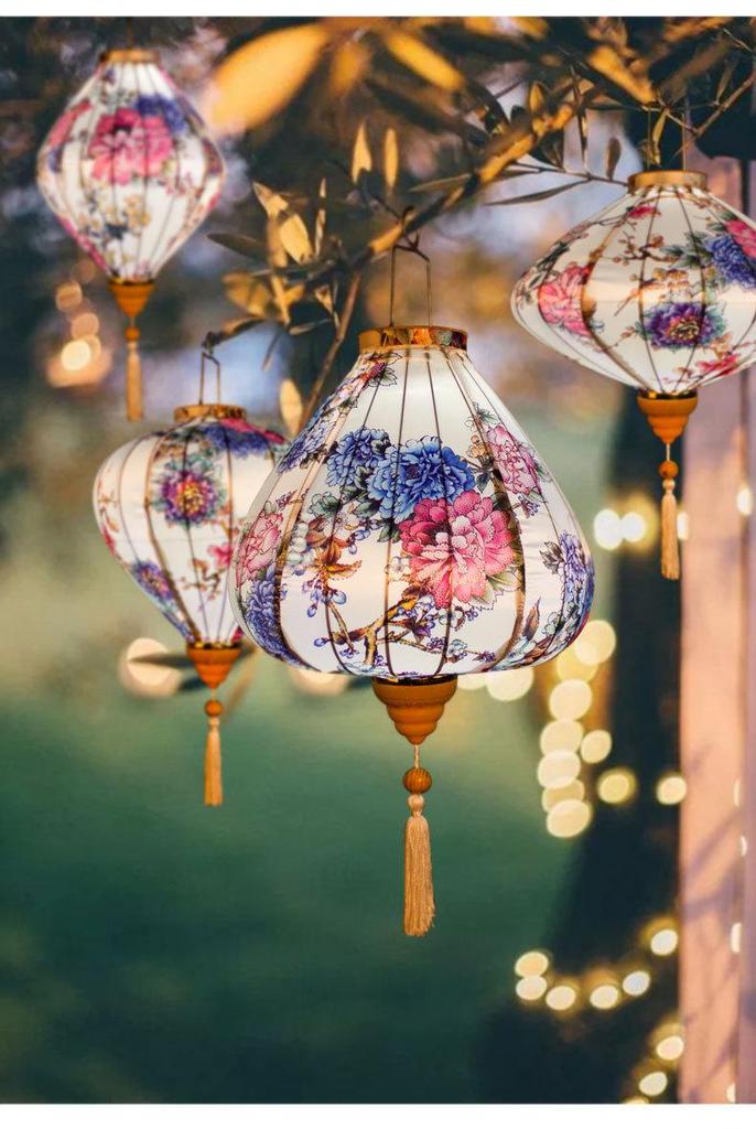 Gold-Edged Peony Palace Lantern - Chinese Style for New Year, Spring Festival, Weddings, Outdoor, or Housewarming Decor