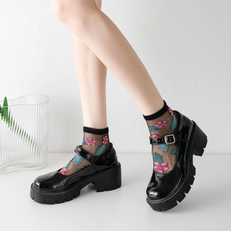 Floral Short Socks for Women In Summer Thin Design with Floral and Leaf Patterns Low Cut and Shallow Mouth Crystal Silk Glass Stockings