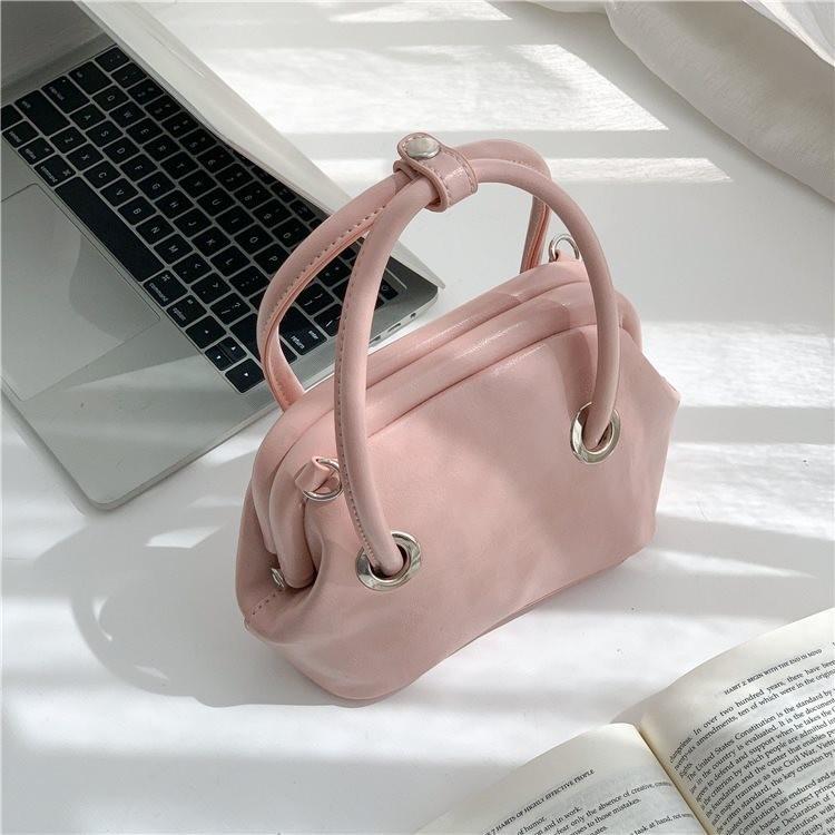 Chic White Pu Shell Bag With Retro Design And Versatile Double Straps For Daily Use