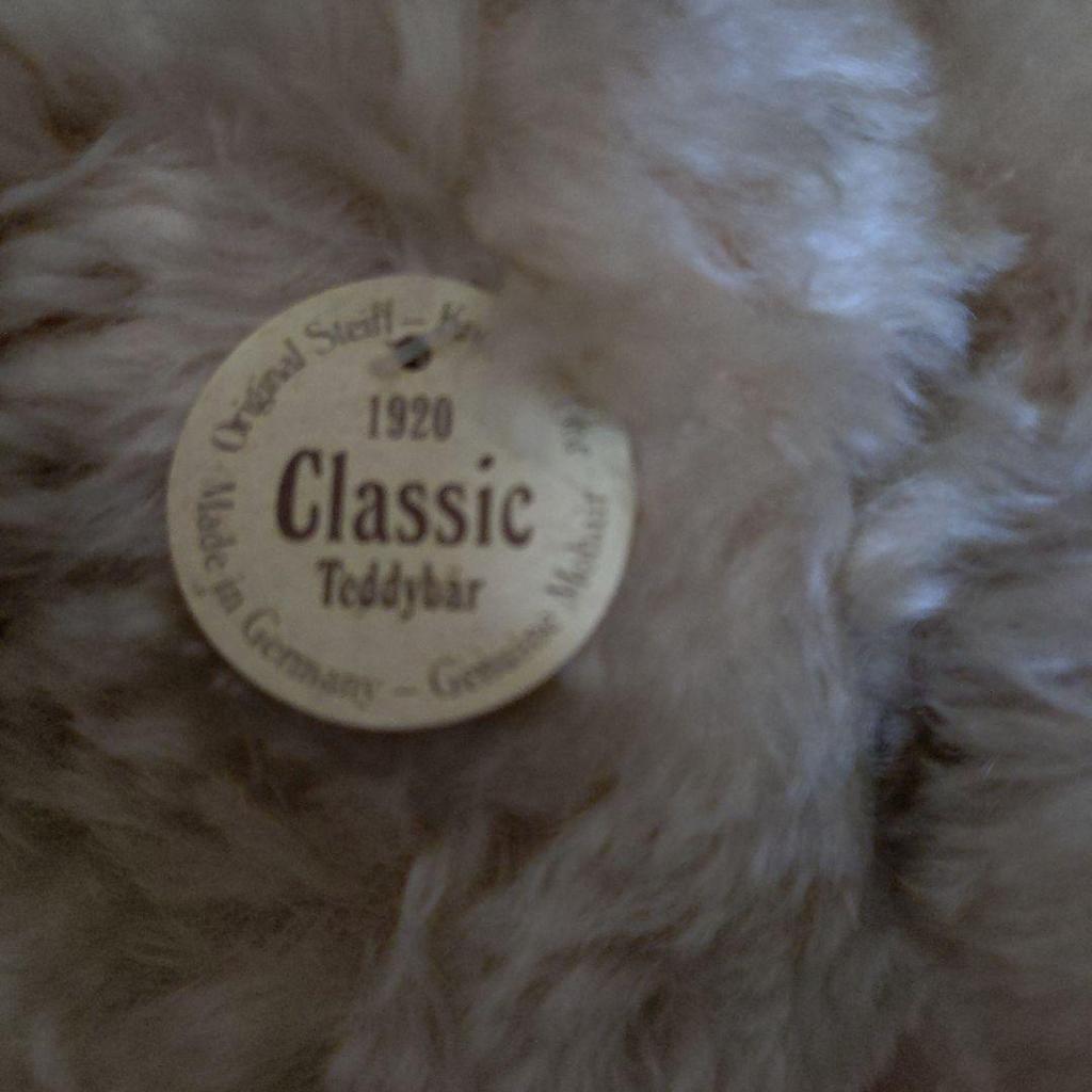 [USED] Steiff Stuffed Teddy Bear with Tag, Reproduction
