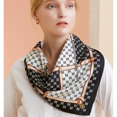 Black Silk Square Scarf Dd Chain Pattern Dcsc2e021bk