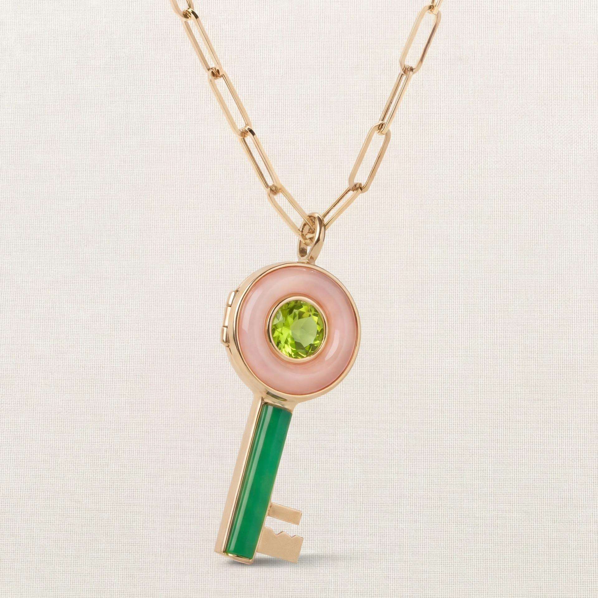 

Overseas Retro Opening And Closing Key Necklace, Personalized Key Shape, Unique Design Gift