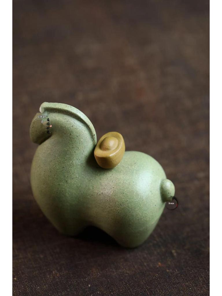 Yixing Zisha "Instant Wealth" Zodiac Horse Tea Pet - Tang Horse Figurine for Prosperity