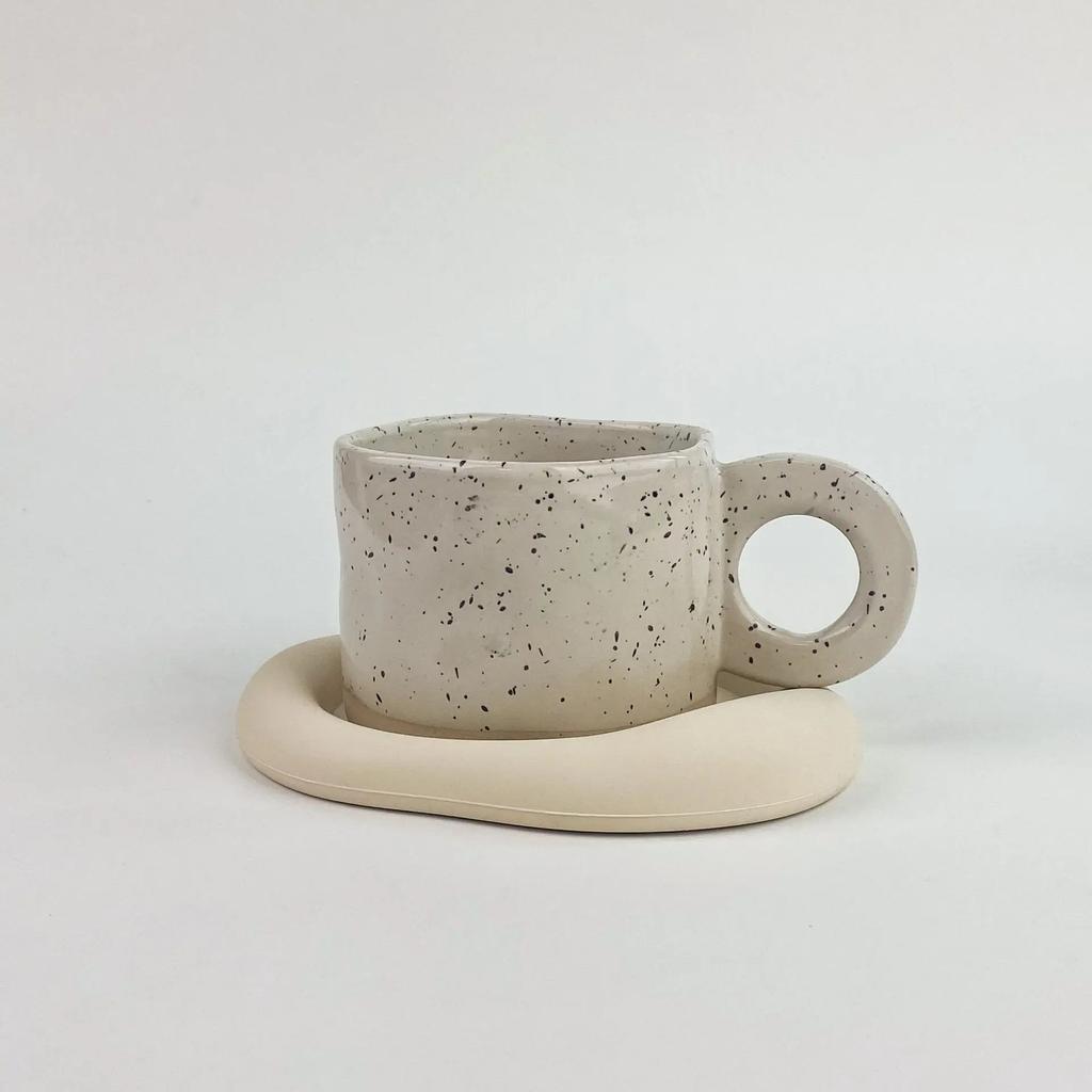 Cloud Silicone Coaster Slip Resistant and Heatproof Drink Cup Mat Coffee Hot Pad Table Protector Kitchen Tableware Set