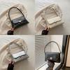 Vintage Chic Underarm Bag For Women Stylish Minimalist Shoulder Tote Handbag 2024