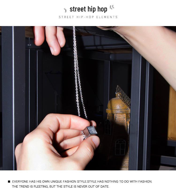 Trendy Geometric Patriotic Men's Titanium Steel Necklace Pendant