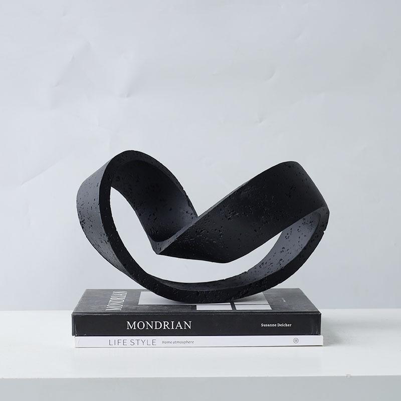 

Creative Twisted Knot Art Sculpture Desk Decoration Item Curved Twisted Metal Sculpture Abstract Craft Room Aesthetic Decor 30X16x17cm чёрный