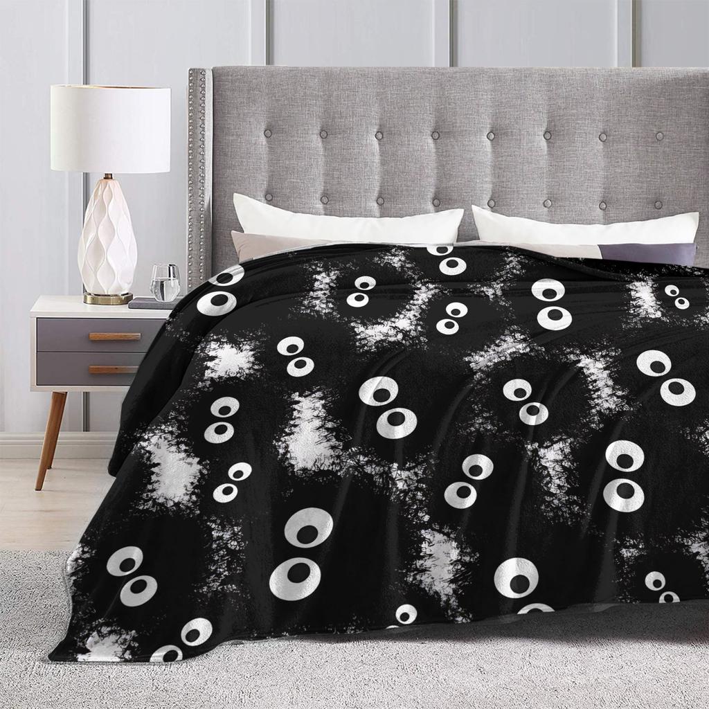 Susuwatari  Soot Sprites  Plush Blanket Students  Flannel Throw Blanket For Outdoor Soft Warm Design Quality Bedspread Gift Idea