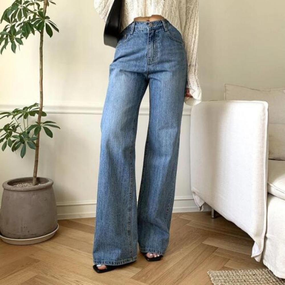 New ArrivalS Open Run Women S Denim pantS Semi Long Straight Wide