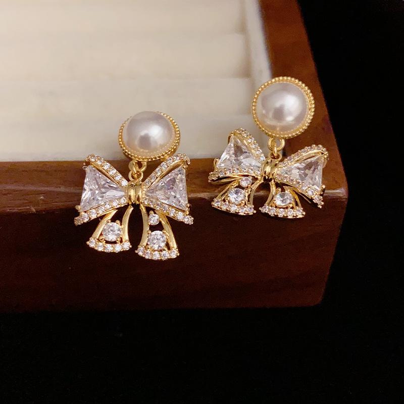 Chic Pearl Zircon Bow Earrings with S925 Silver Needle - Elegant Style