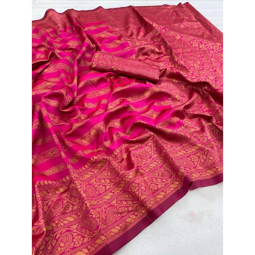 Silk Saree from the ALMAARI store is adorned with beautiful Zari work in form of traditional motifs.