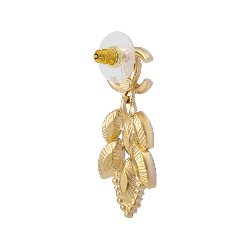 CHANEL [23 Spring and Summer New Products] 23S Rhinestone Double C Crystal Large Leaf Pendant Earrings Women's Gold
