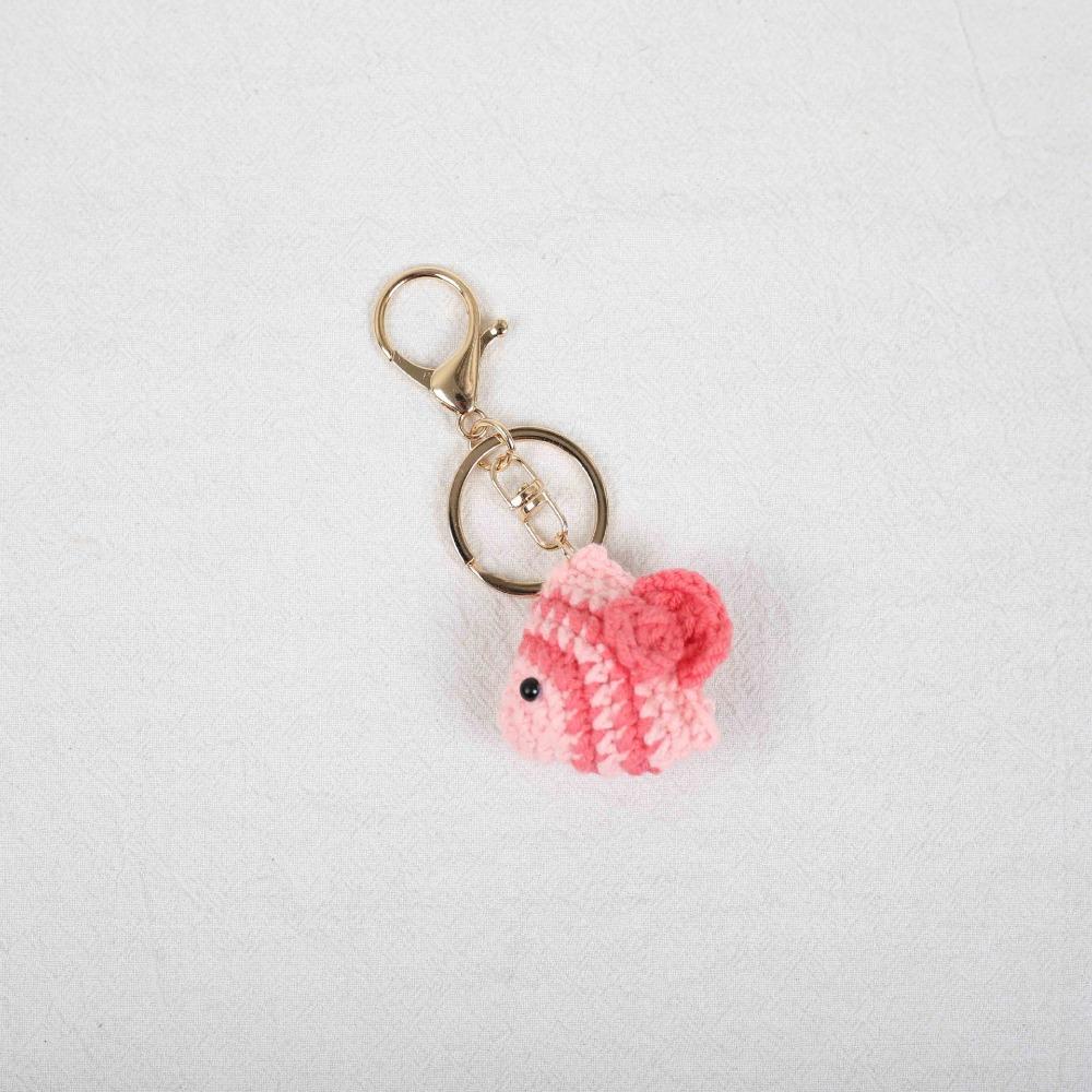 Handmaking Mini Fish Keychains Tropical Fish Knitted Fish Pendant Crochet Keyrings Backpack