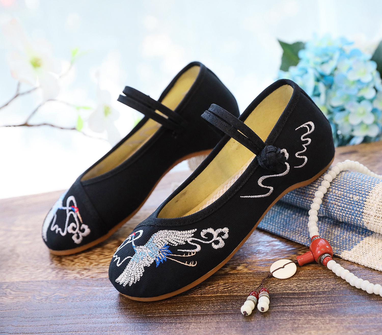 Women s Canvas Crane Embroidery Slip-On Hanfu Shoes 41 чёрный