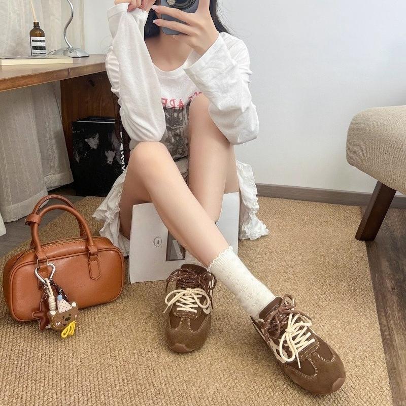 New Women's Sporty and Casual Soft-soled Lace-up Shoes with Insole Height-increasing Versatility