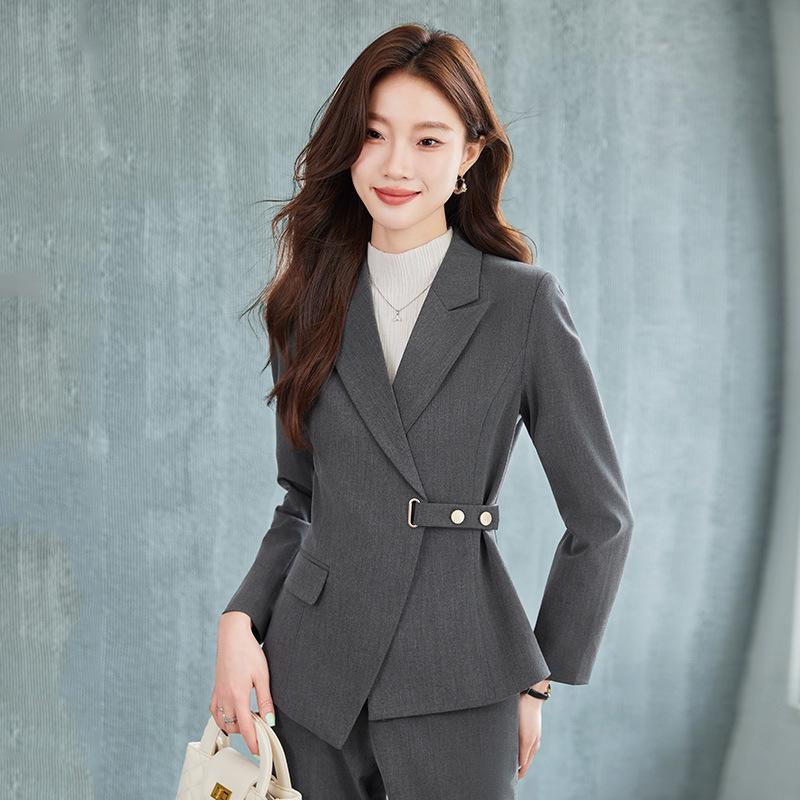 Women's Spring-Autumn Petite Luxury Suit Set for Hotel Managers and Jewelry Store Formal Wear
