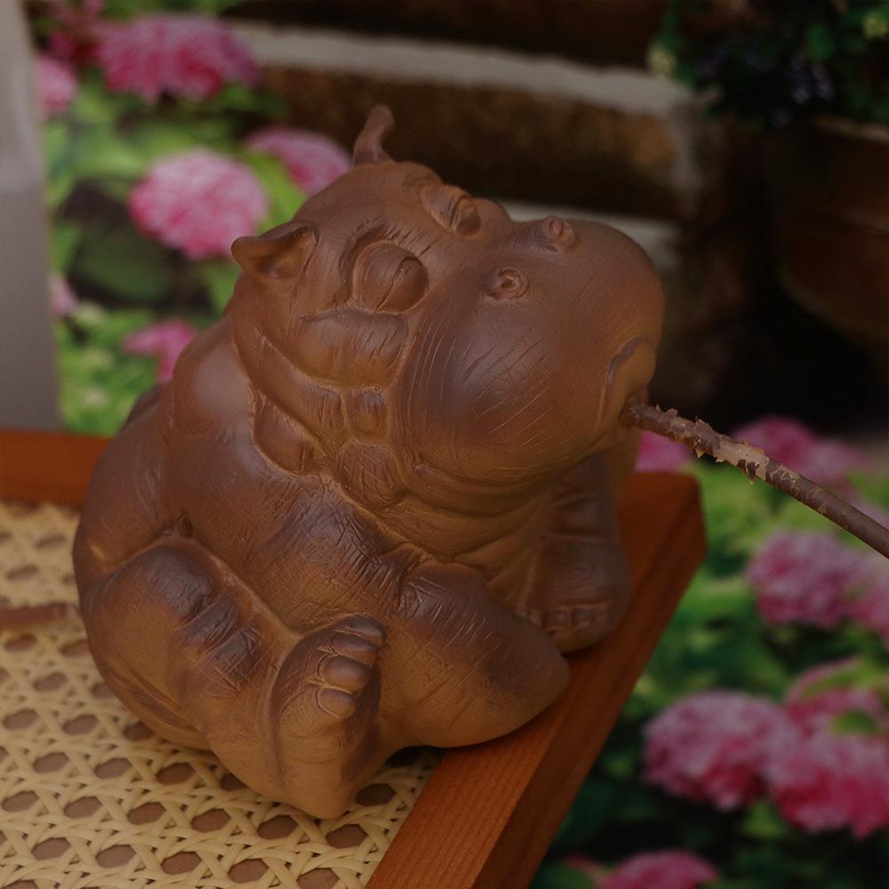Realistic Hippo Garden Statue Resin Animal Fountain Hippo Pond Spitter Statue  Outdoor