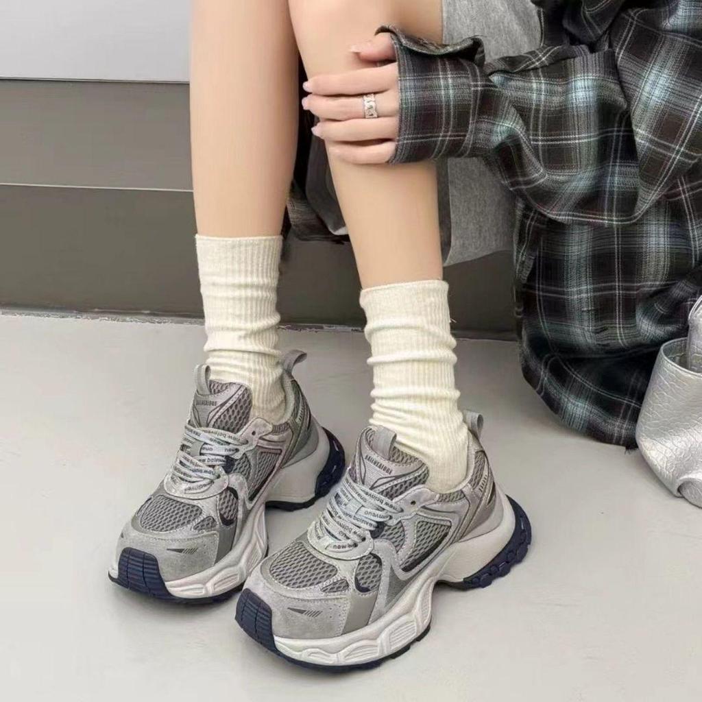 2025 European Little Monster Dad Sneakers: Lightweight Platform Fashion with Lace-Up Style for Autumn