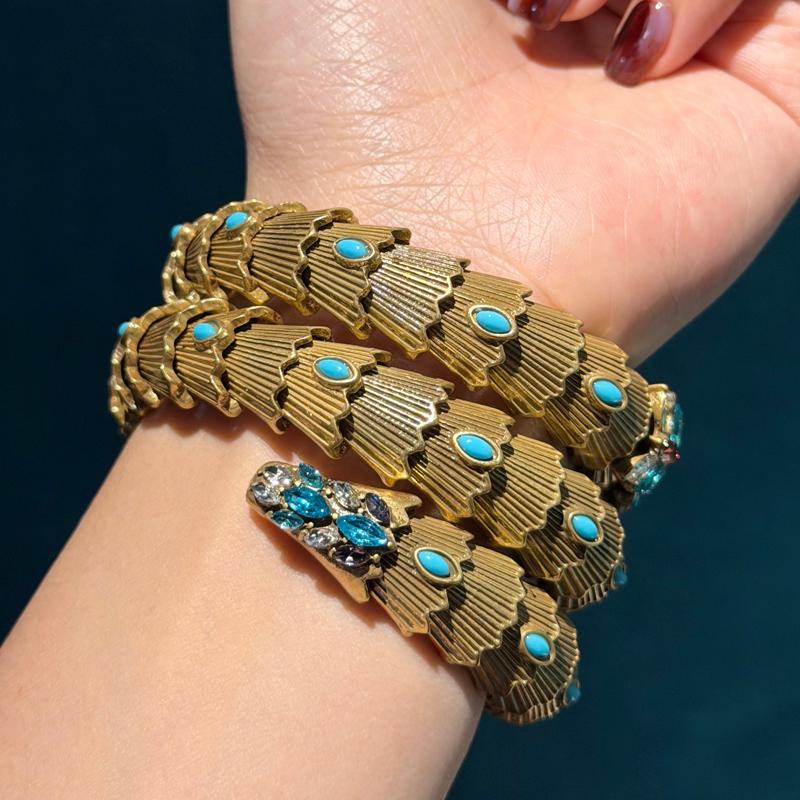 Vintage Large Snake Bracelets Woman Bangles Antique Gold Plated Jewelry Colorful Crystal Decoration Music Party Accessories 2026