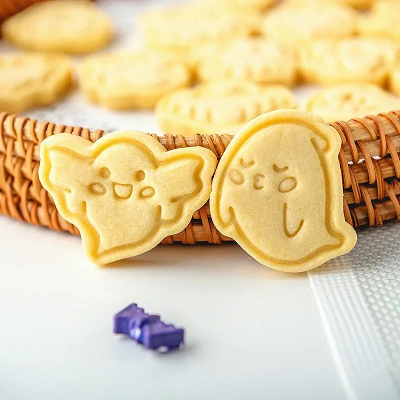 Mini Cartoon Halloween Cookie Cutter Cute Ghost Biscuits Stamper Icing Cutting Mold Fondant Cake Decor Tools Baking Accessories