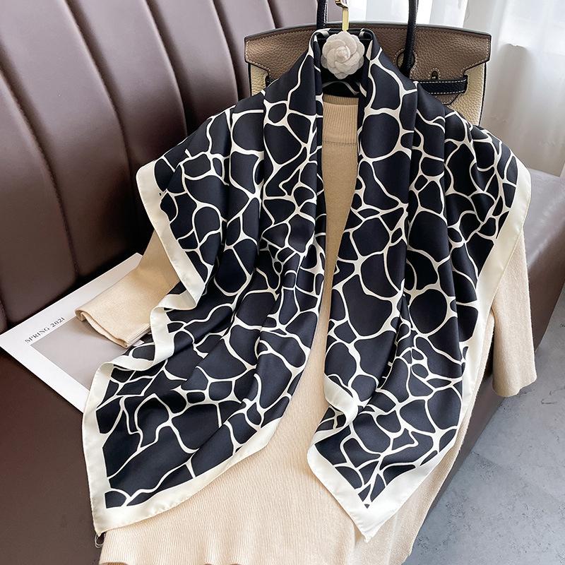 Fashion Luxury Women Scarf Silk Square Crack Print Fashion Design Hijabs Female Neckerchief Scarves Wrap Headband Bandana