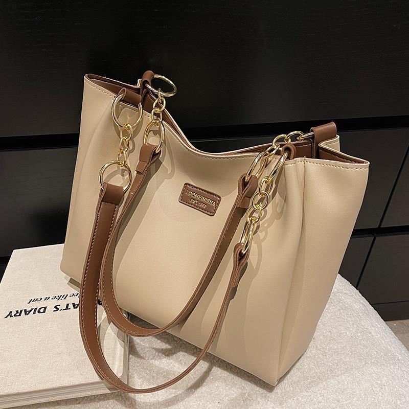 2025 New Fashion Tote Bag for Women Large Capacity Light Luxury Shoulder Bag High Quality Affordable Commuter Bag