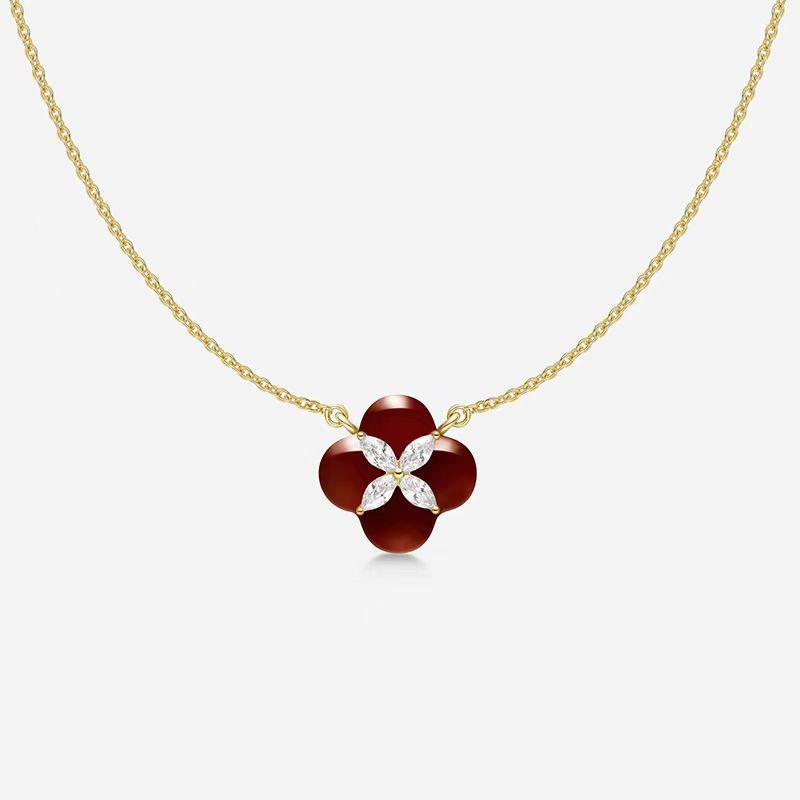 He Jia Elegant Luxury Diamond-Inlaid Pendant Necklace – Stylish Clavicle Chain for Women