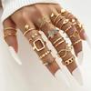 Set di 12 Anelli a Forma di Cuore Colore Oro per Donna Moda Zirconia Cubica Stella Geometrici Anelli da Dito Femminili Semplici alla Moda Gioielli Regali