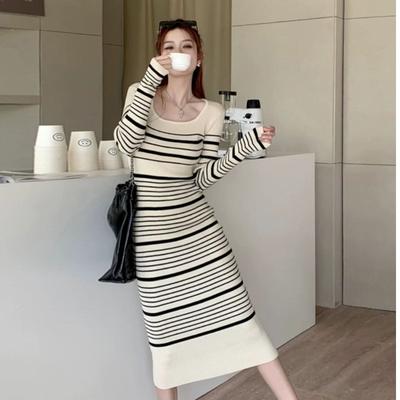 Vestido Tricotado Listrado de Manga Comprida Estilo Descontraído de Outono e Inverno Vestido Camiseta Mid-length Emagrecedor