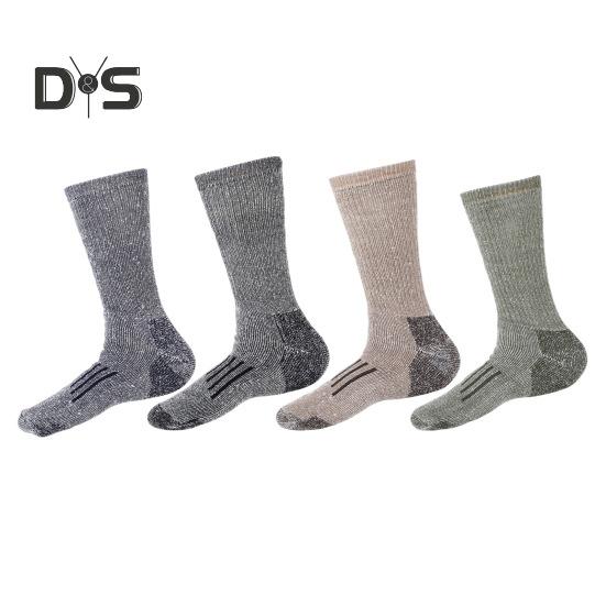 1 Pair Unisex Winter Socks High-tube Wool Socks for Hiking Sports Machine Washable Keep Warm Anti-slip Daily Stockings