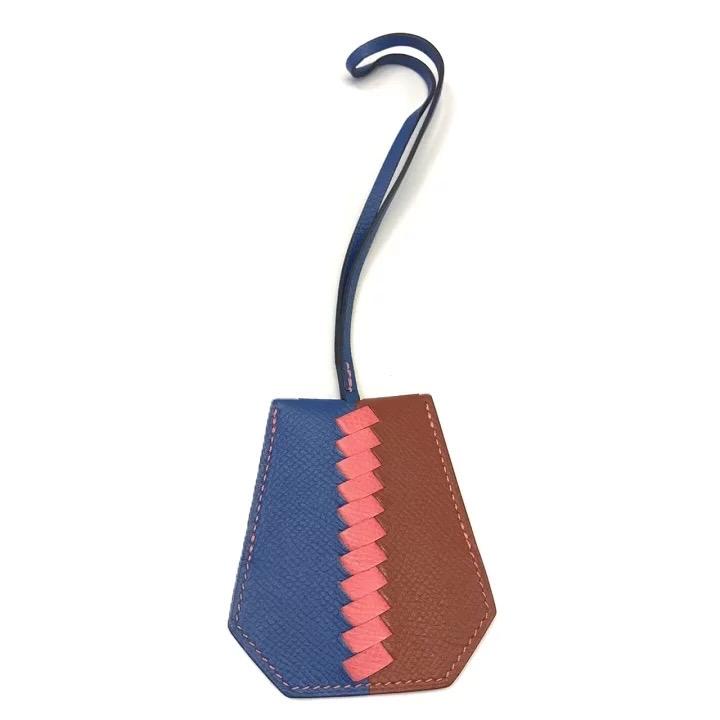 

Used HERMEScharm leather unisex