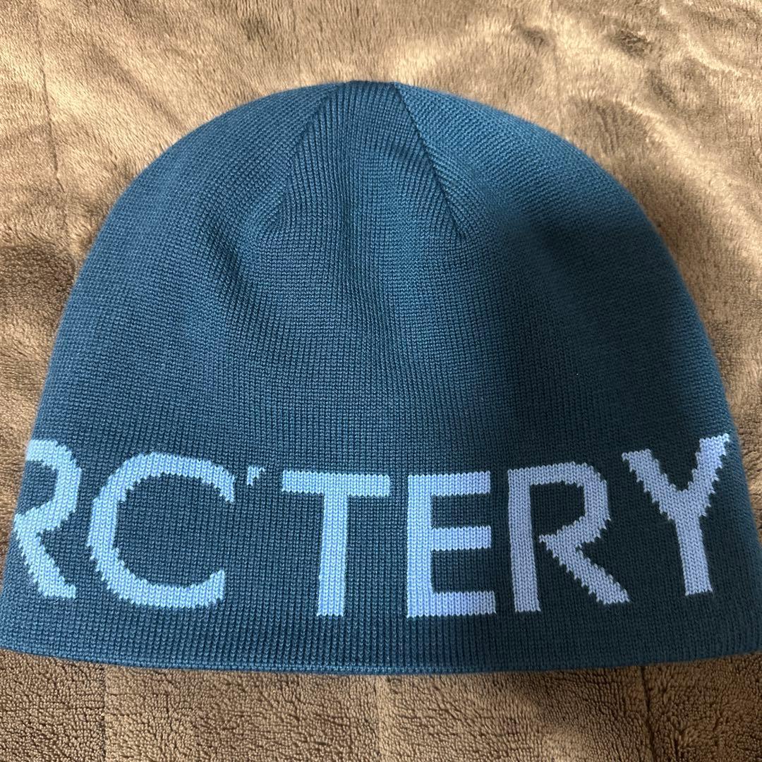 Used ARC TERYX knit hat 58cm