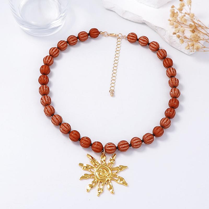 New Vintage Metal Sun Flower Pendant Necklaces Handmaed Beaded Choker Necklace For Women Holiday Party Jewelry Gifts