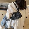 2025 Spring and Summer New Temperament Light Luxury Shoulder Bag Women's Korean Version Rivet Messenger Bag Fashionable Versatile Underarm Bag