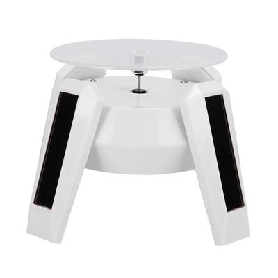 Creazione di gioielli e bijoux – Portagioie ed espositori per gioielli