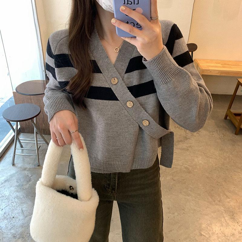 Autumn and Winter Women's Sweater Short Striped V-Neck Sweater Design Chic Long Sleeve Knitted Cardigan