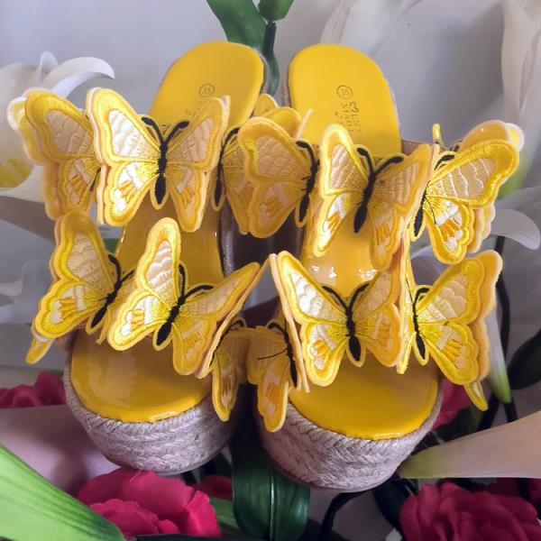 Fashion Shoes Peep Toe On A Wedge House Slippers Platform Women Heels Slides Summer High Transparent Sexy Super On A Wedge Slippers Wome