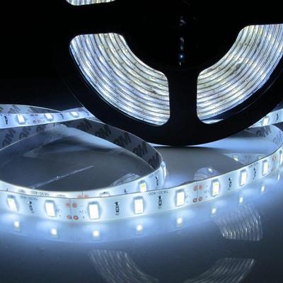 5m LED szalag mozgásérzékelővel, Fehér, Kétoldalas ragasztószalag, USB, Vágható, Hangulatvilágítás, Nappali szín, Könnyű telepítés, Stílusos, Tökéletes