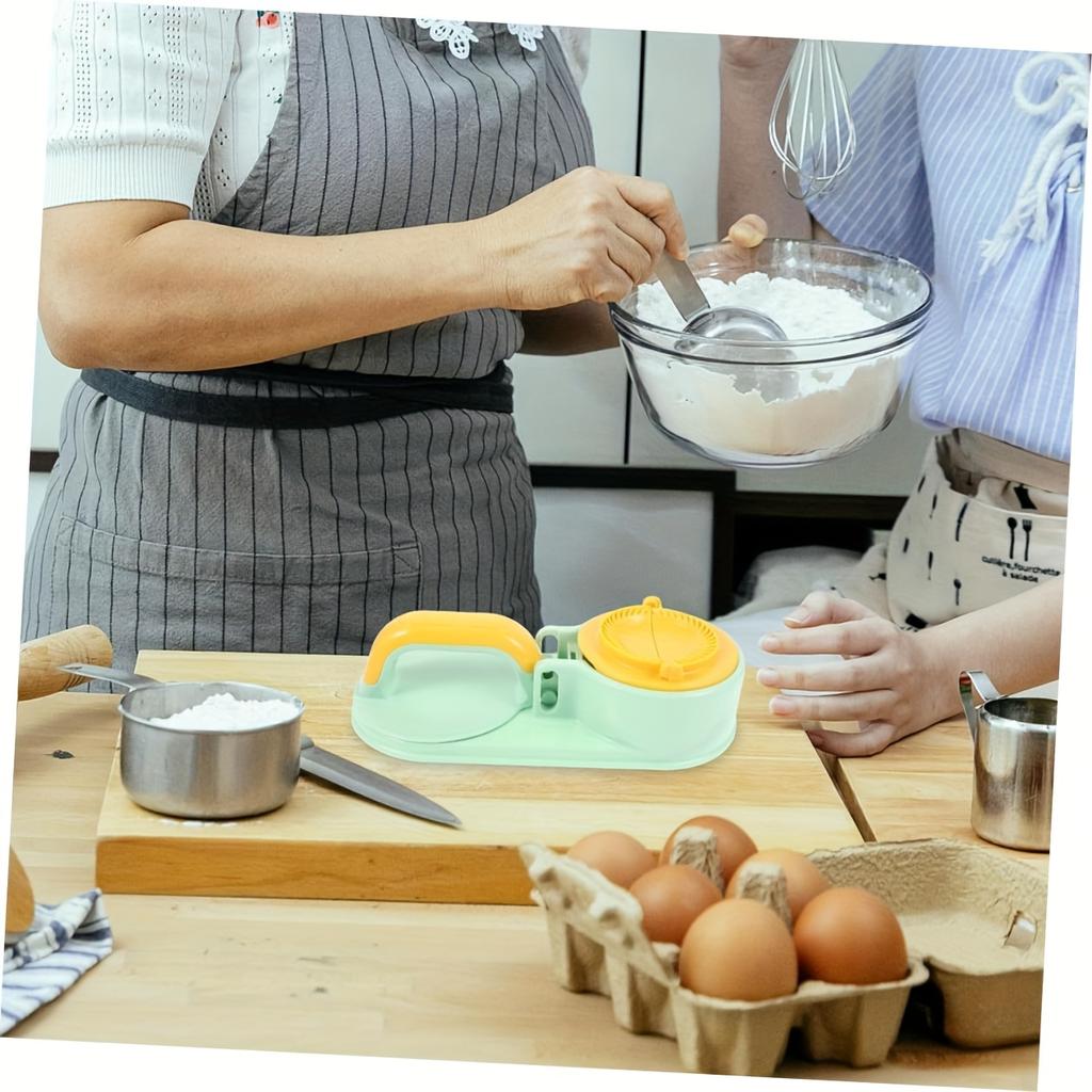 1 Stück Haushalt Küche Multifunktional Drei in Eins Knödelform, Ein Knödelwerkzeug mit einem Druckschutz, Einfach und Bequem