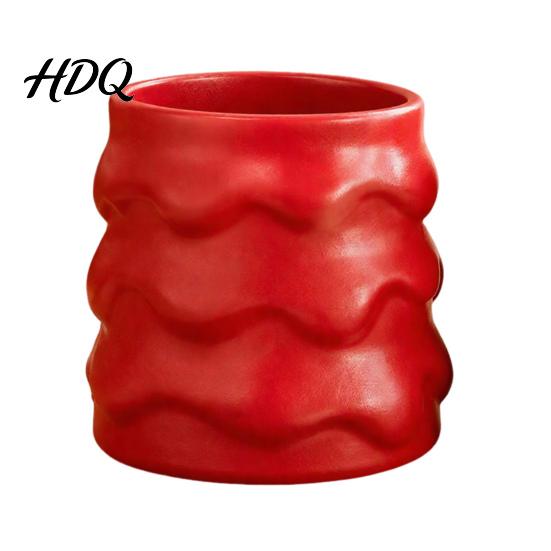 Modern Matte Finish Home Decor Christmas Tree Resin Ornament Multi-purpose Vase Pen Holder Makeup Functional for Shelves Brush Storage Container