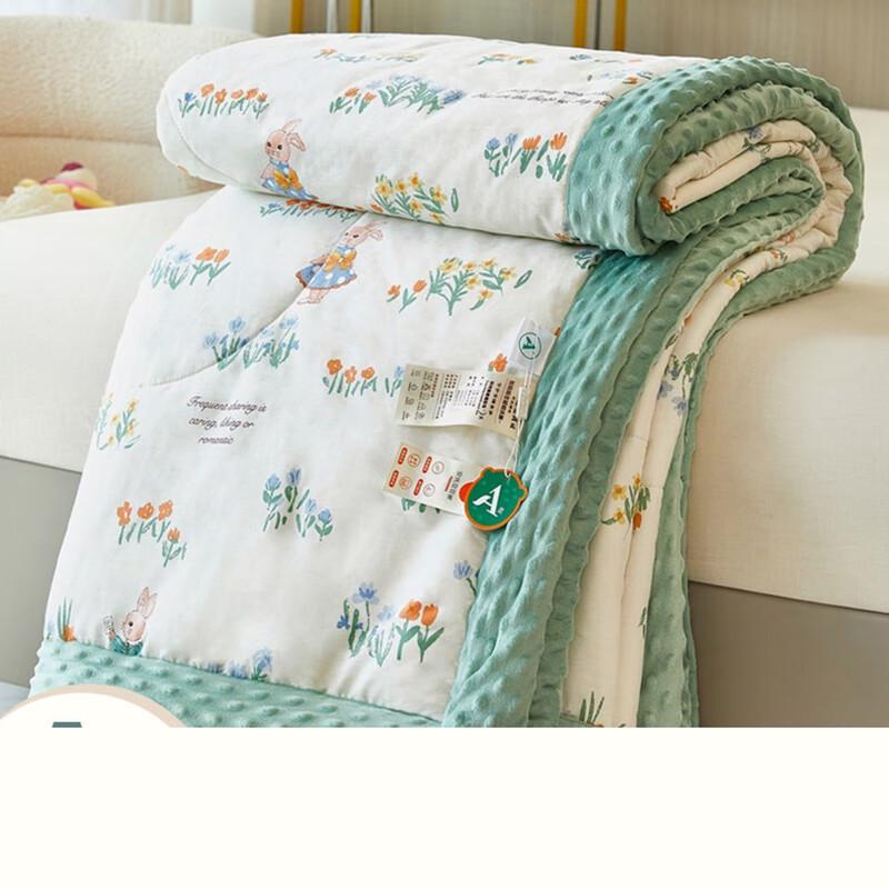 OEING Rose Story Minky Dot All-Season Quilt