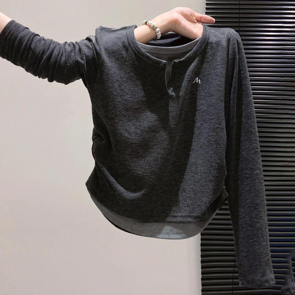 Women's Fake Two-Piece Long-Sleeve T-Shirt - Early Autumn 2025, Slimming High-End Inner Layer, Short Top