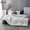 Yiyi Ai Warm Washed Polyester Winter Quilt