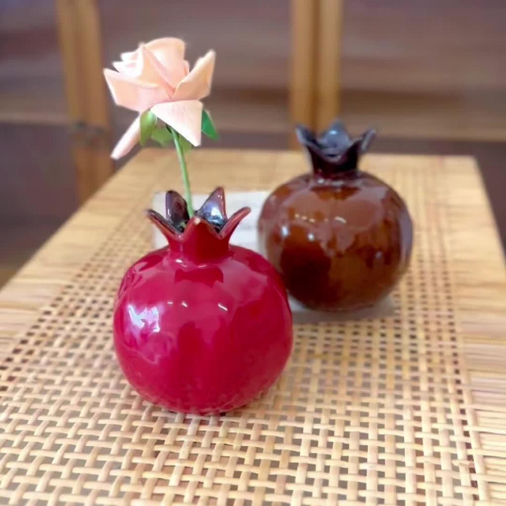 [Ceramic Pomegranate Vase] 12.7cm Contemporary Ceramic Pomegranate Vase - Decorative Piece for Your Home